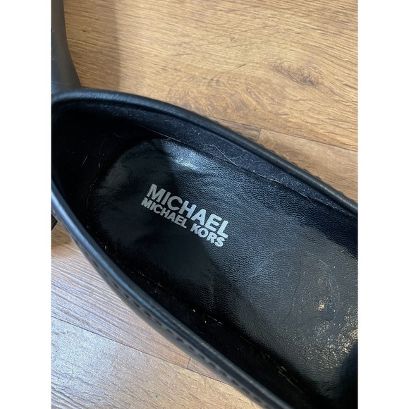 Michael Kors Fulton Moc Flats Womens 8M Black Leather Logo Medallion Excellent - Picture 2 of 10